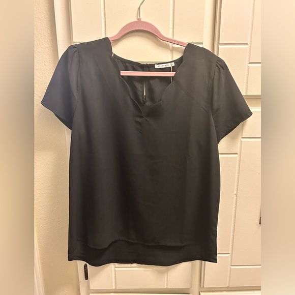 Tops - Short Sleeve Scallop Neck Blouse